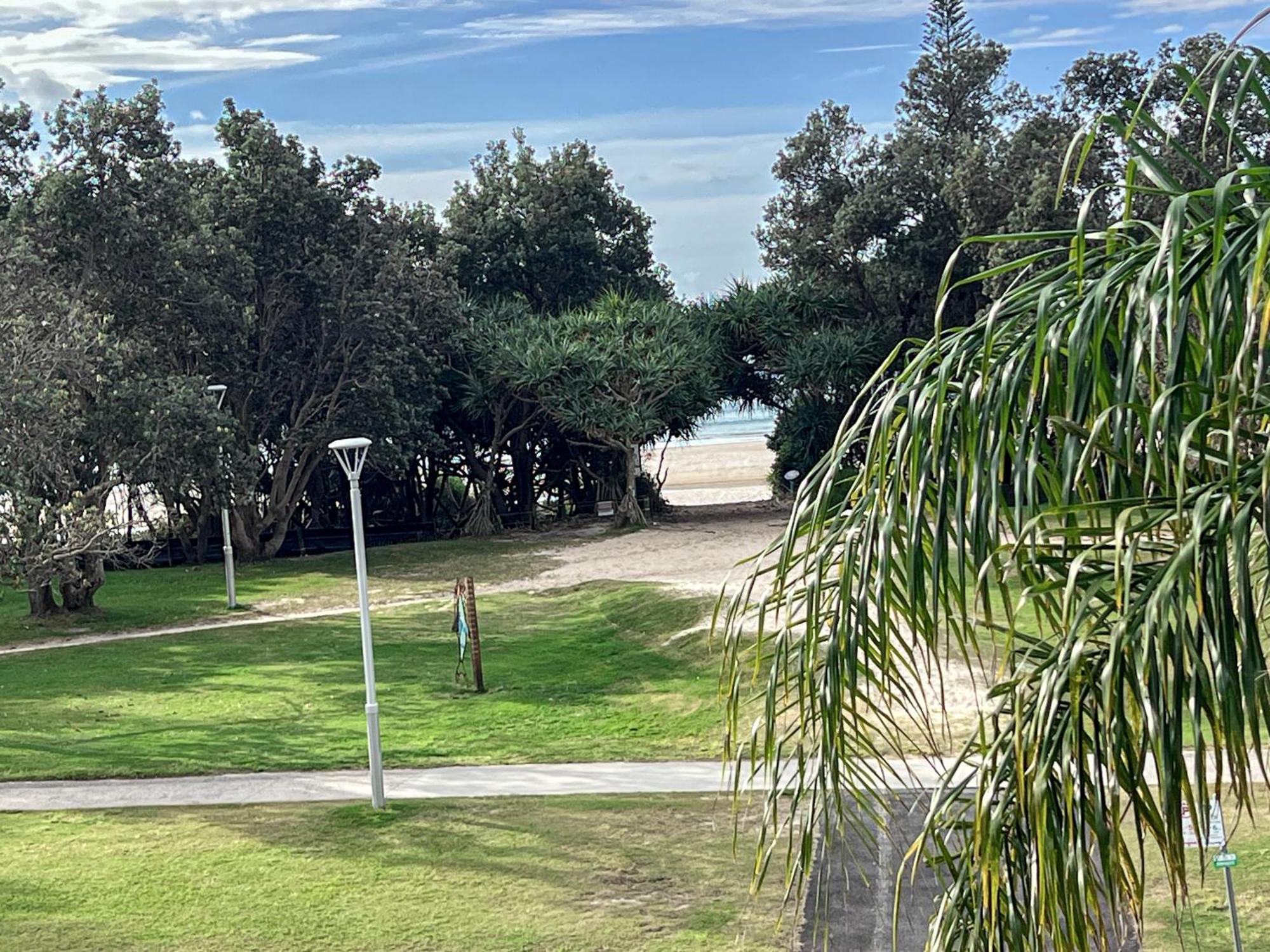 خليج بيرون Byron Pacific Apartments - On Clarkes Beach المظهر الخارجي الصورة